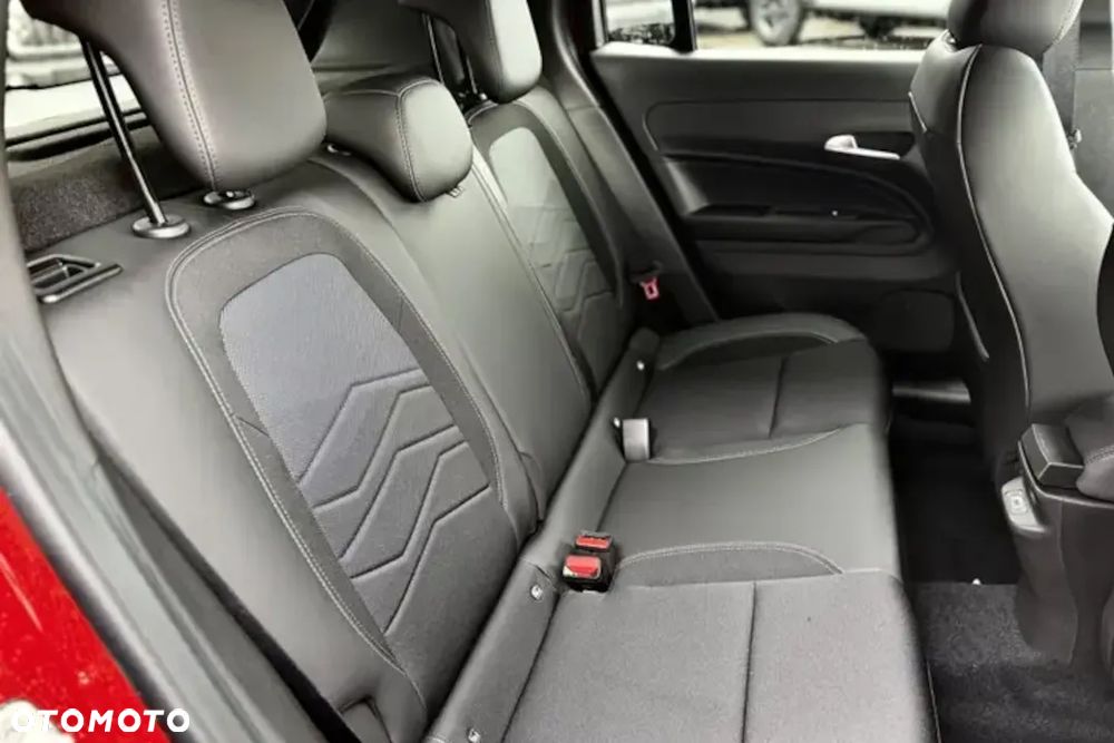 Jeep Avenger 1.2 T3 mHEV Summit FWD eDCT6 - 20