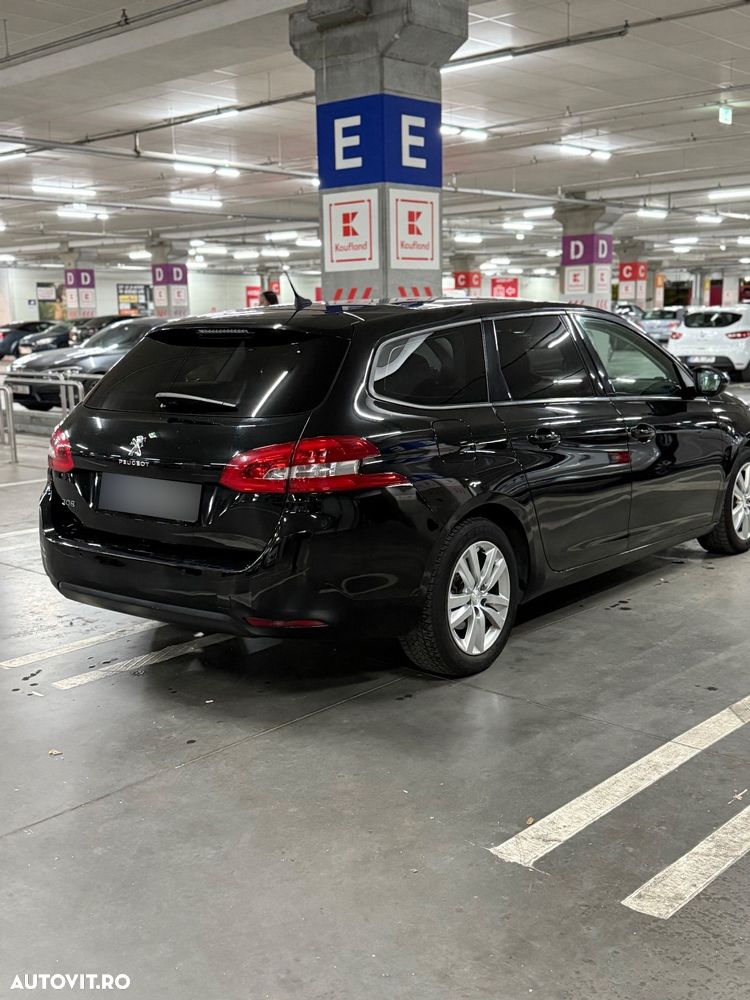 Peugeot 308 SW 1.5 BlueHDi FAP STT EAT8 Allure - 4