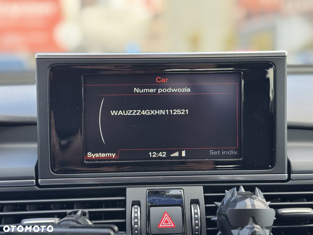 Audi A6 Avant - 25