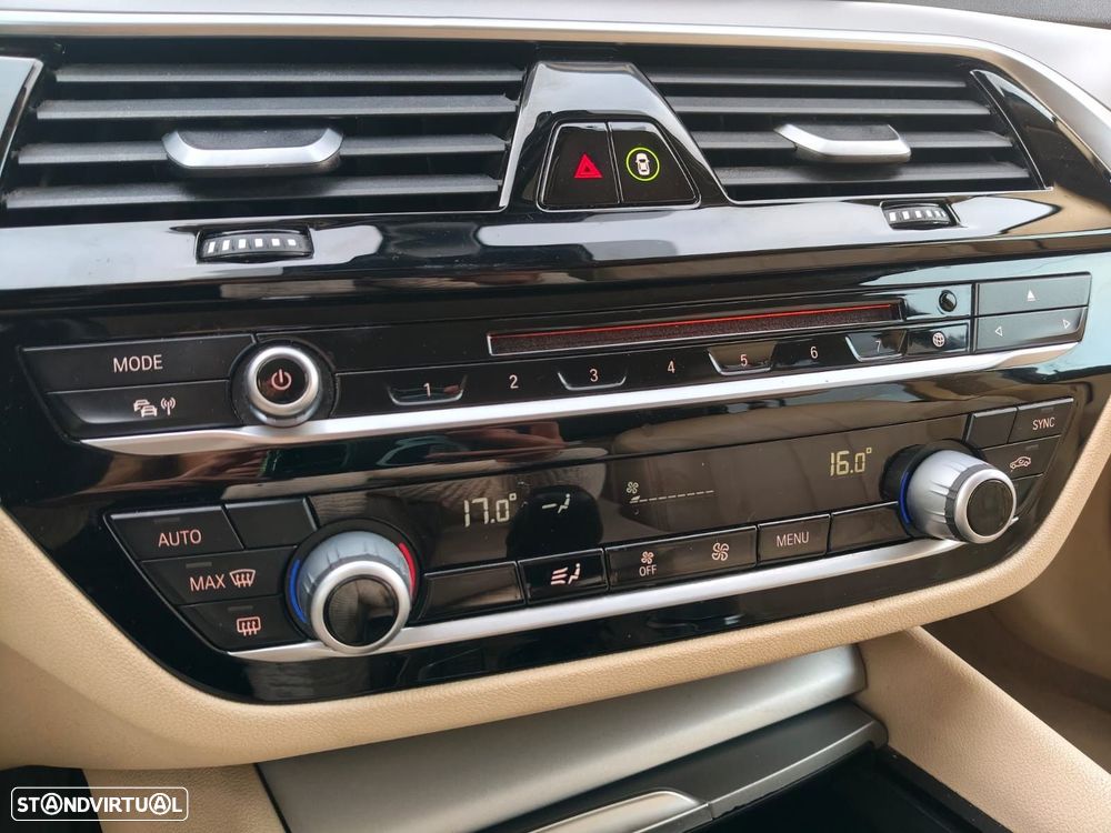 BMW 520 d Auto - 19