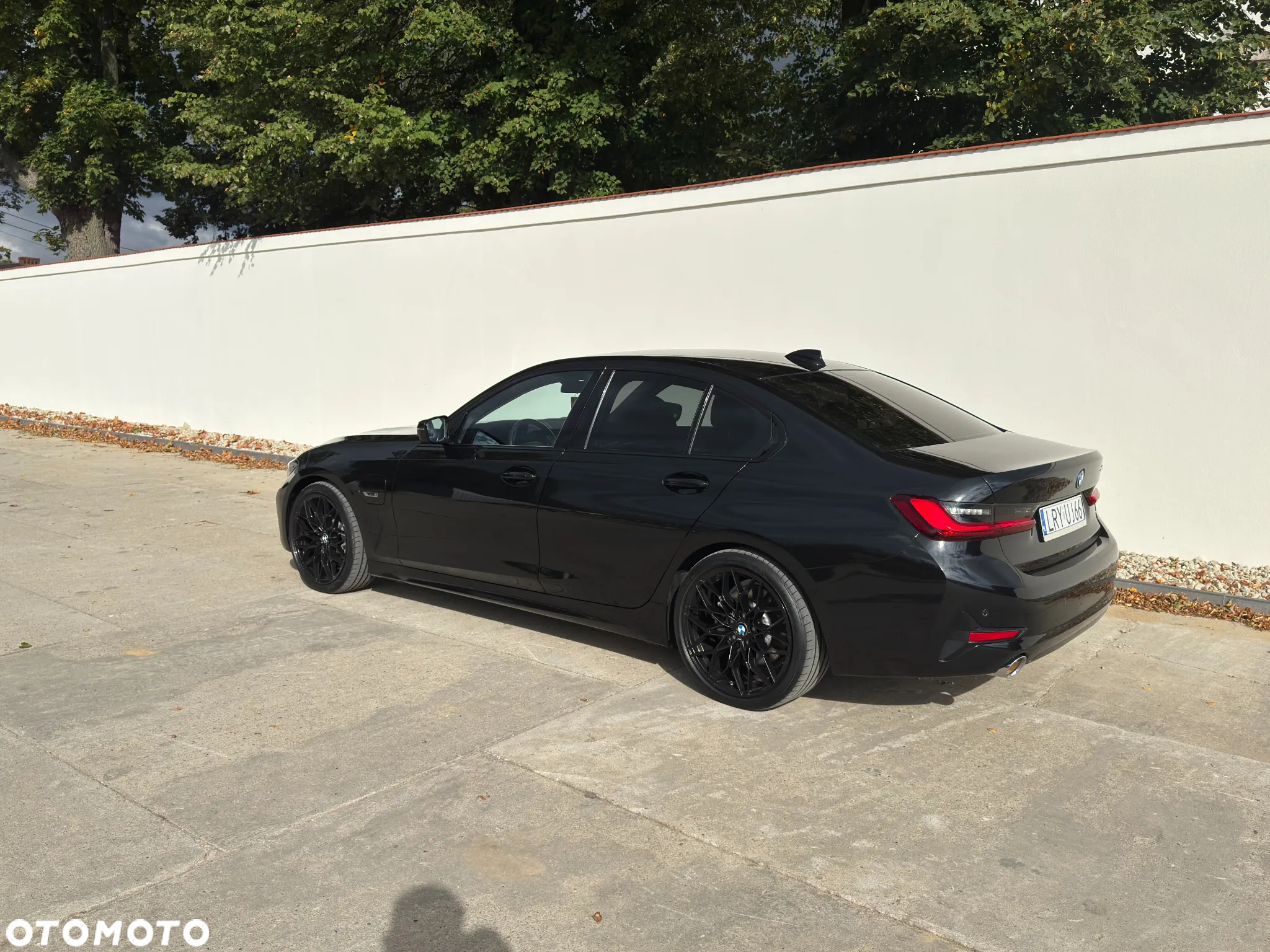 BMW Seria 3 330e Sport Line - 23