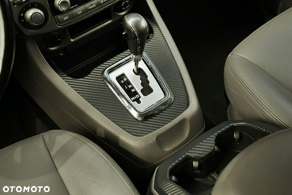 SsangYong/KGM Rodius - 30