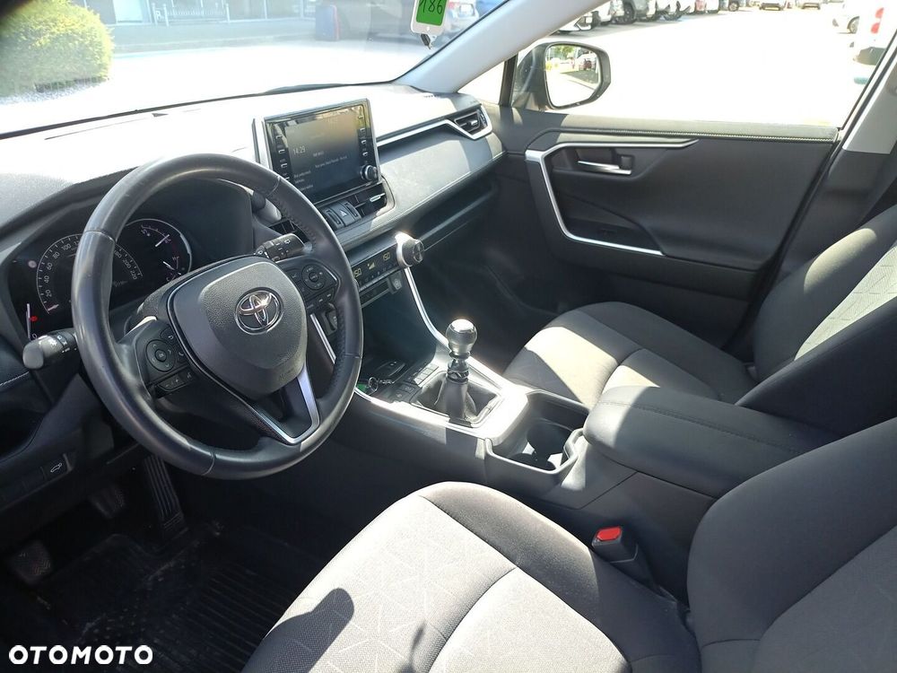 Toyota RAV4 2.0 Comfort 4x2 - 9