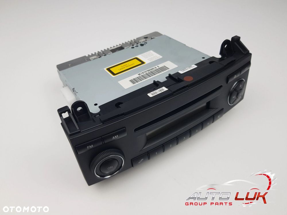 NOWE ORYGINALNE Radio Radioodtwarzacz Mercedes w906 Sprinter A9068200886 - 1