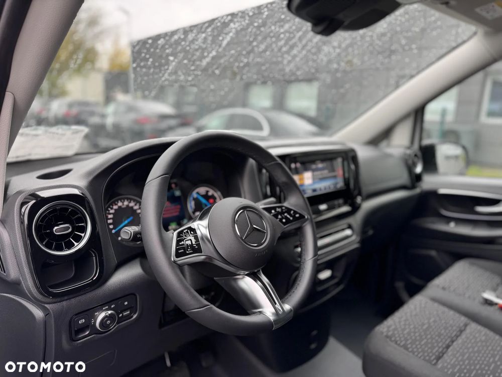 Mercedes-Benz eVito - 10