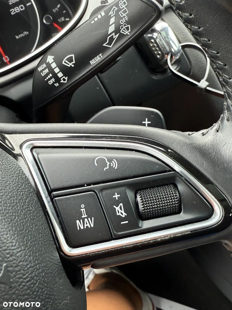 Audi A4 Avant 2.0 TDI DPF multitronic S line Sportpaket - 31