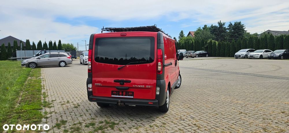 Opel VIVARO - 9