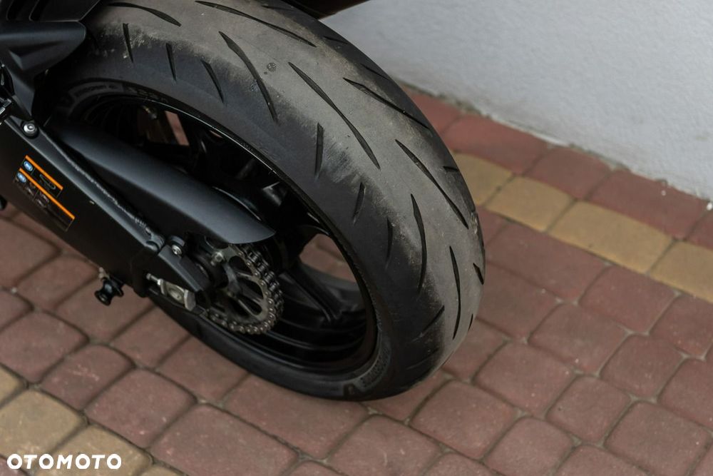 Kawasaki ZX - 10