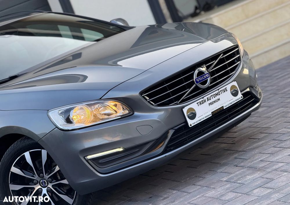 Volvo V60 D2 DRIVe Momentum - 10