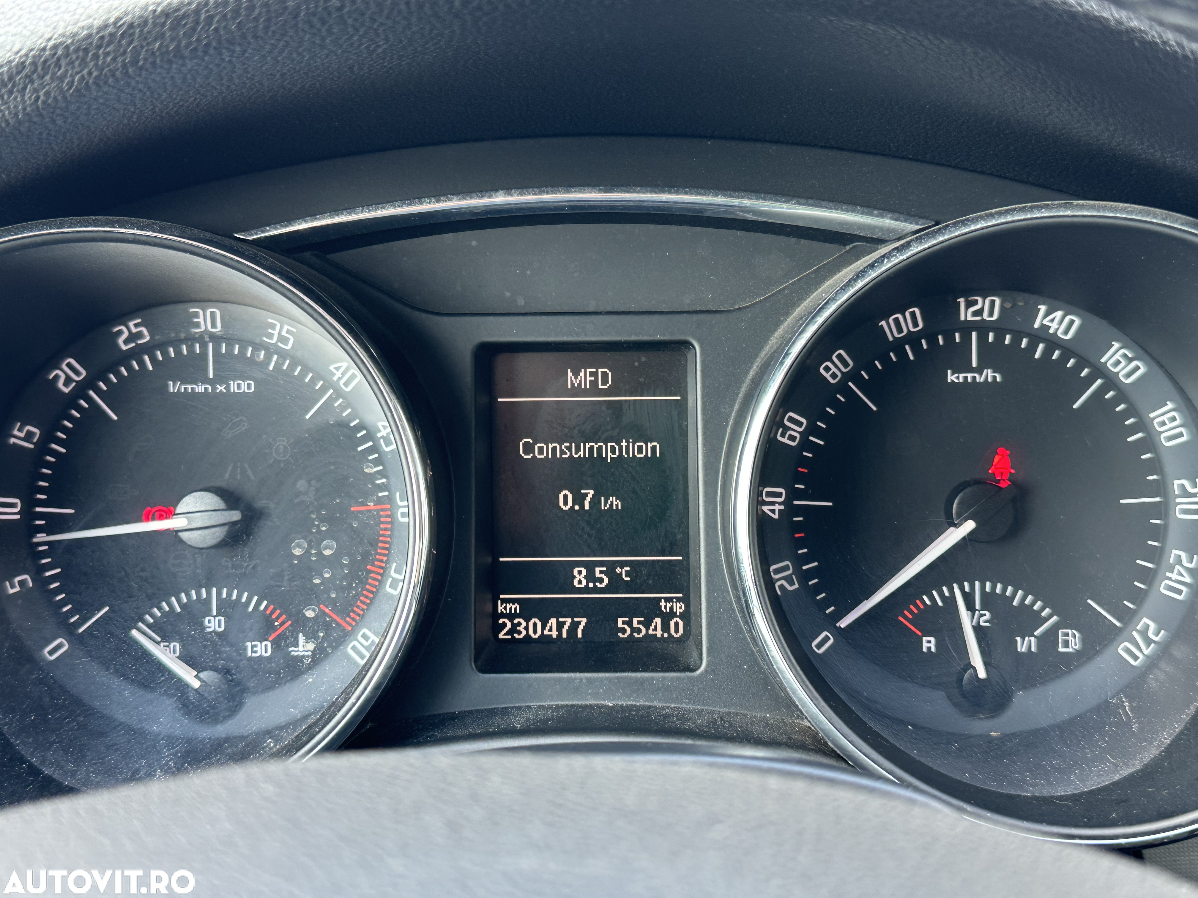 Skoda Superb 1.6 TDI GreenLine - 19