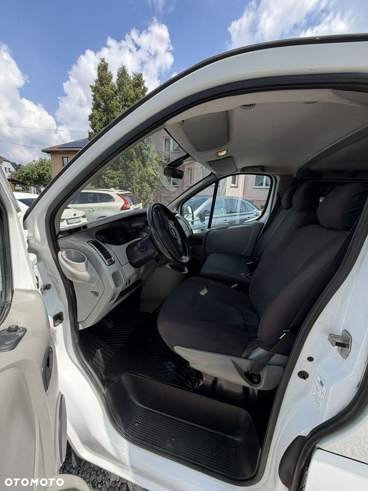 Opel Vivaro - 7