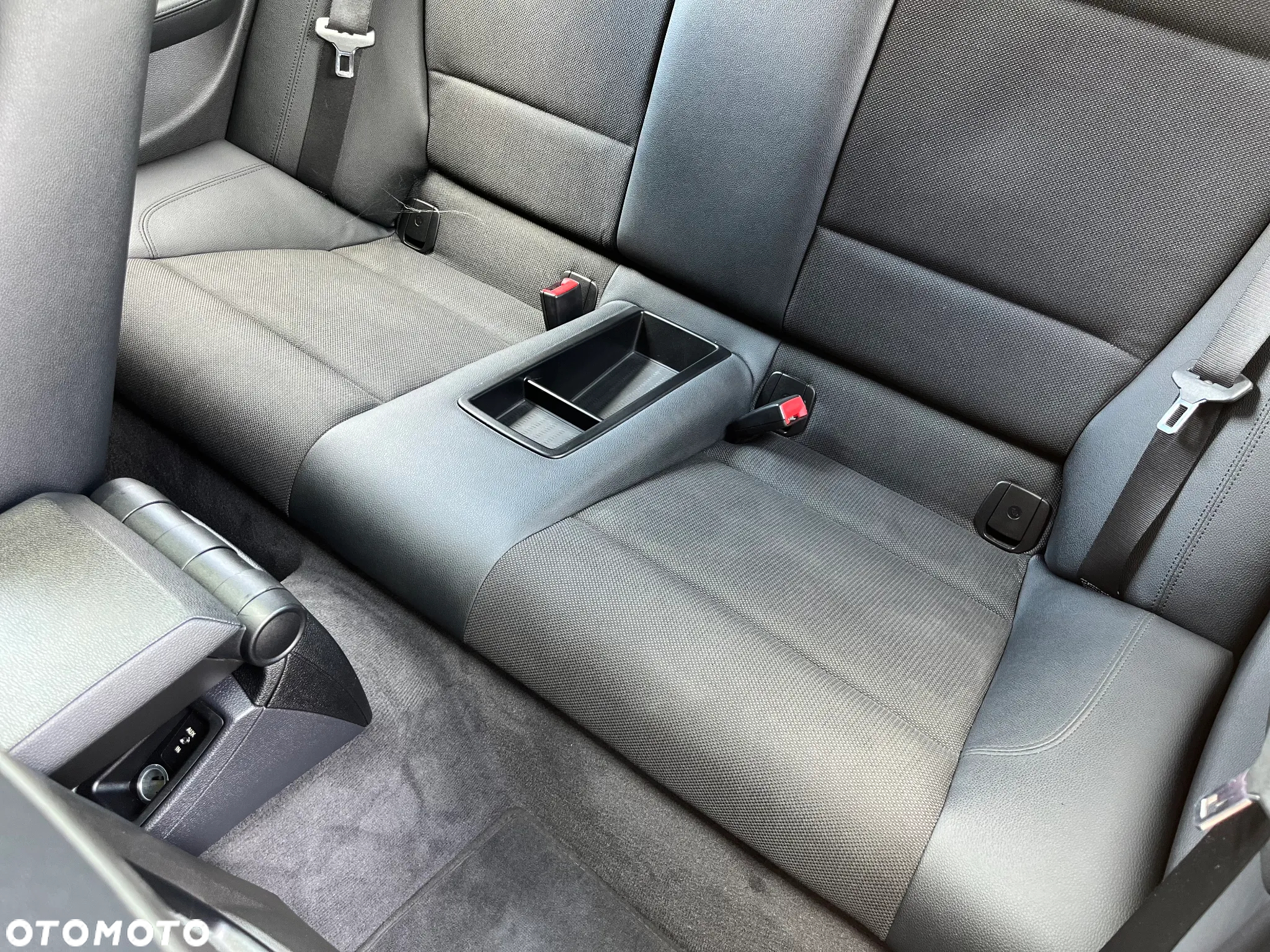 BMW Seria 1 118d - 29