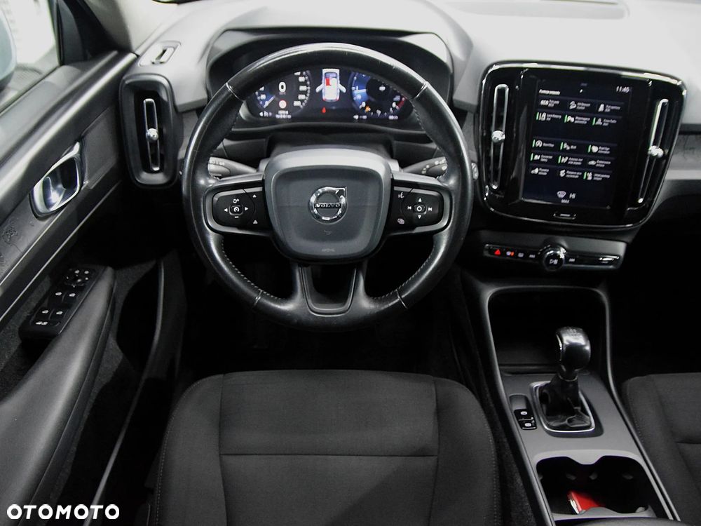Volvo XC 40 - 15