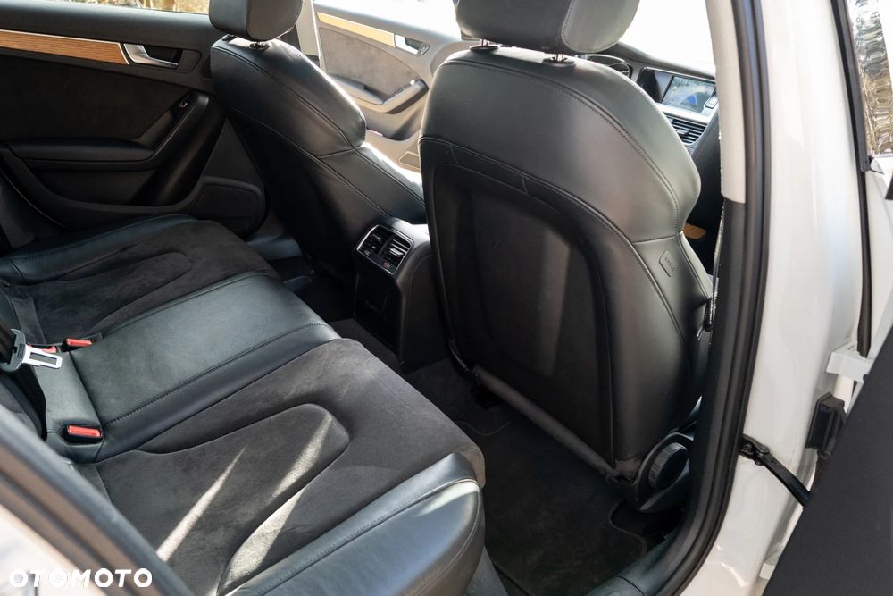 Audi A4 Allroad 2.0 TDI Quattro S tronic - 15