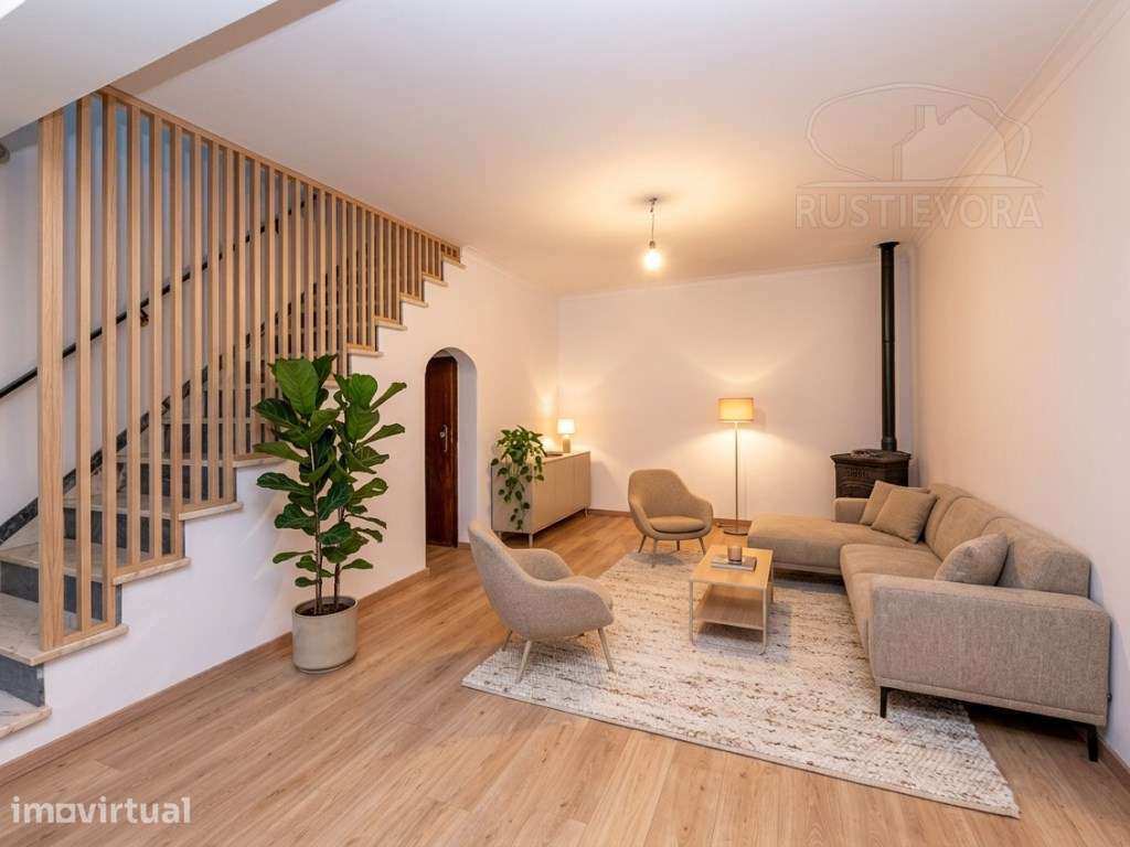 Moradia Unifamiliar T4 com quintal e terraço | Évora - Grande imagem: 3/28