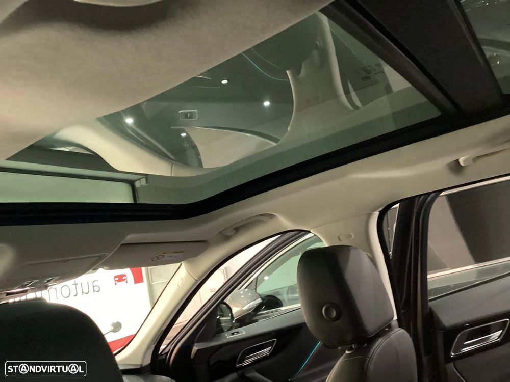 Jaguar F-Pace 2.0 i4D Portfolio Aut. - 31