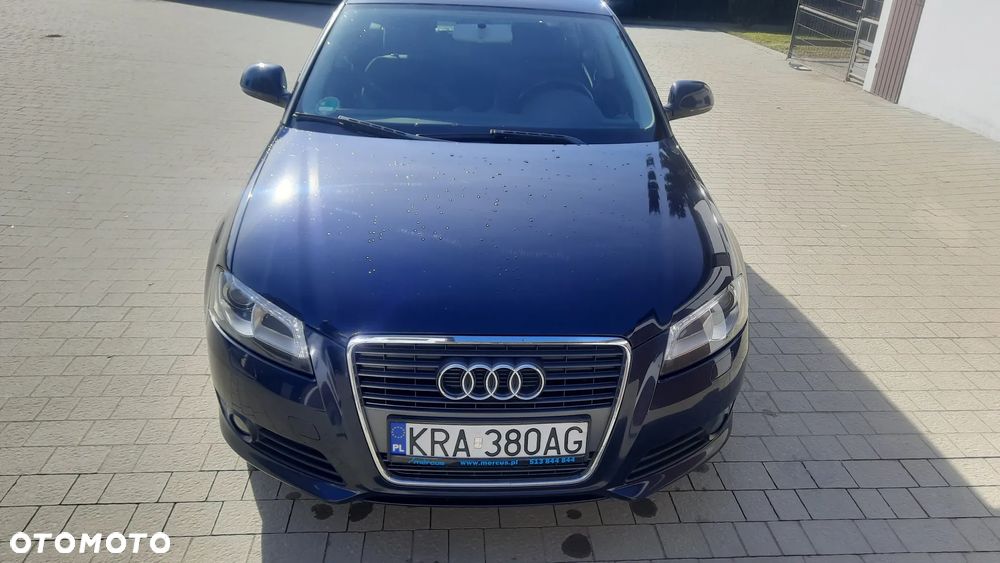 Audi A3 Sportback 2.0 TDI DPF Ambition - 2