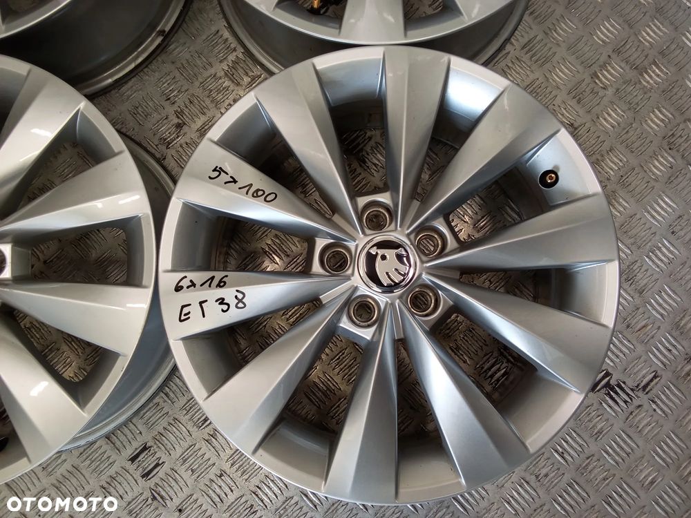 Felgi Skoda Scala Kamiq Fabia Rapid 6Jx16 et38 5x100 - 6