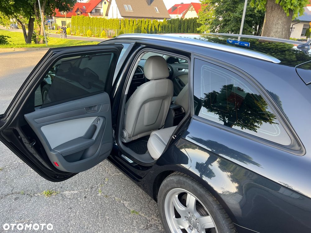 Audi A4 Avant - 8