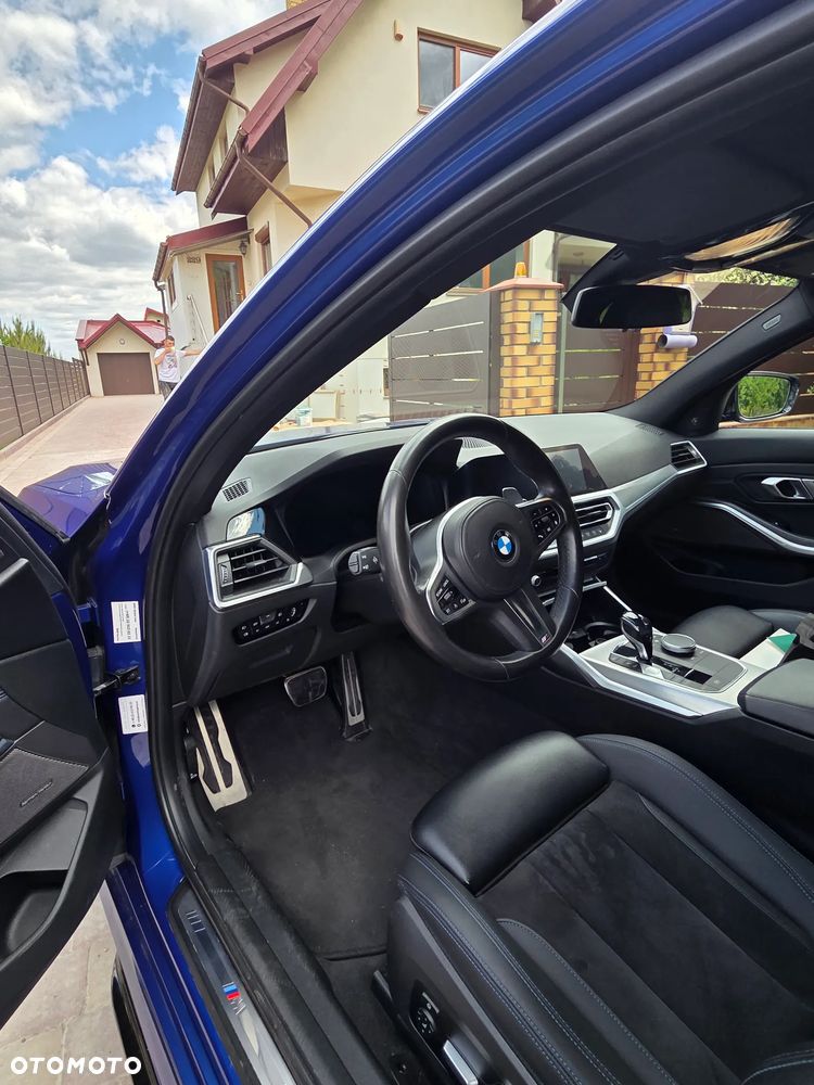 BMW Seria 3 330i - 6
