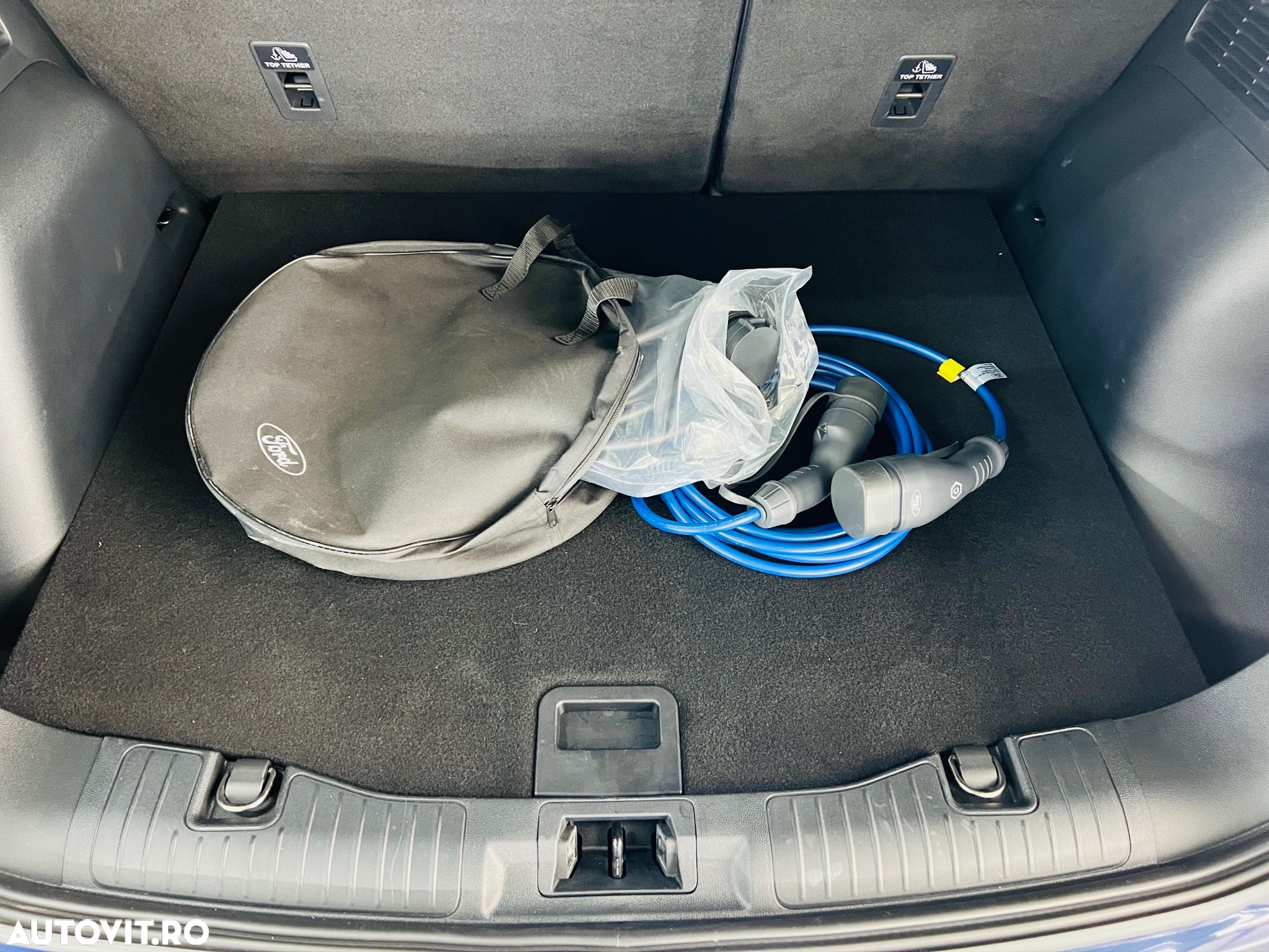 Ford Kuga 2.5 Duratec PHEV ST Line - 19