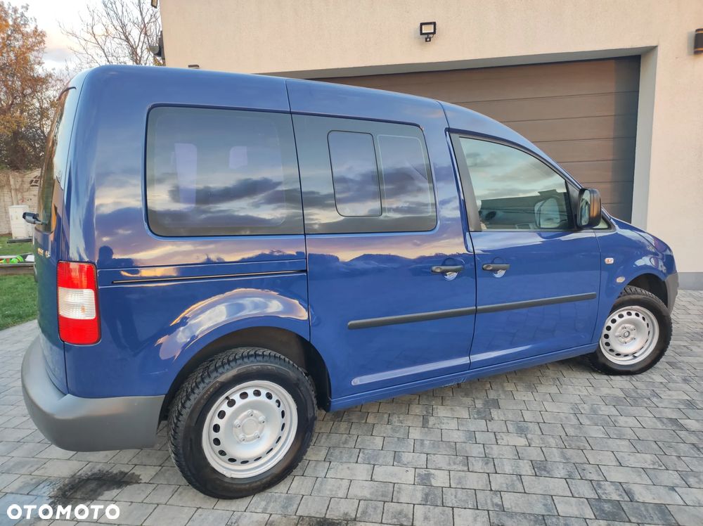 Volkswagen Caddy - 22