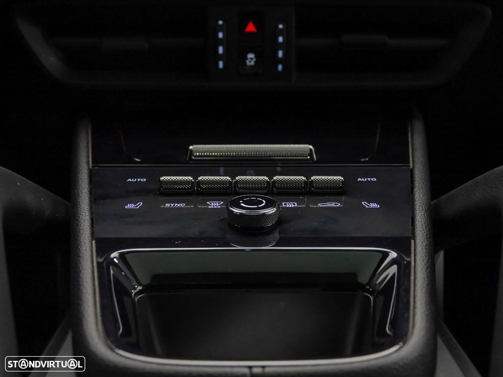Porsche Cayenne Coupé E-Hybrid - 27