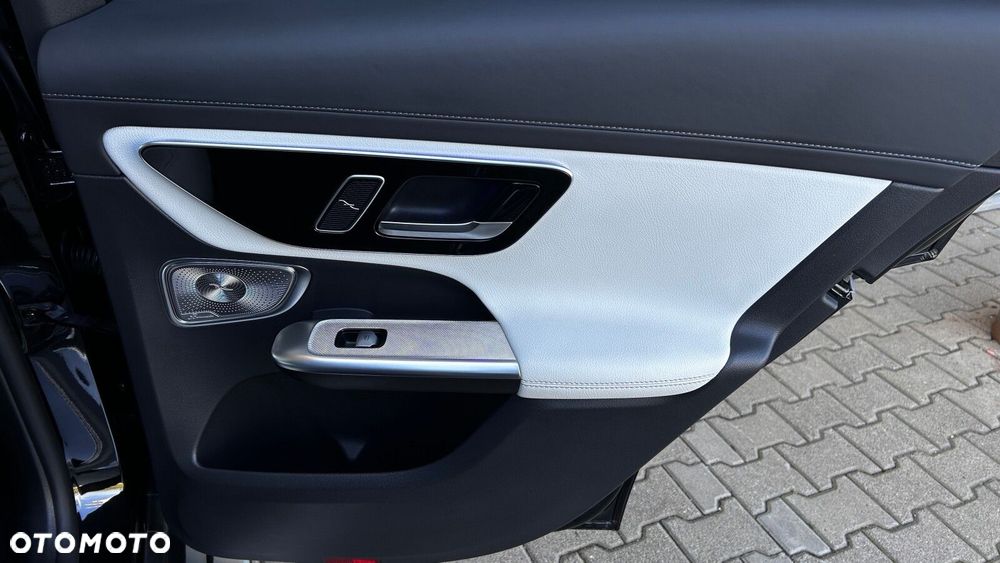 Mercedes-Benz GLC 300 d mHEV 4-Matic AMG Line - 22
