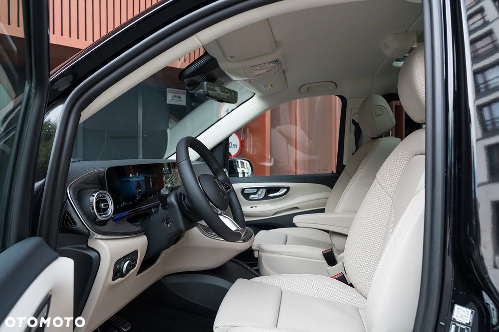 Mercedes-Benz Klasa V 300 d 4-Matic 9G-Tronic Exclusive (d³ugi) - 4