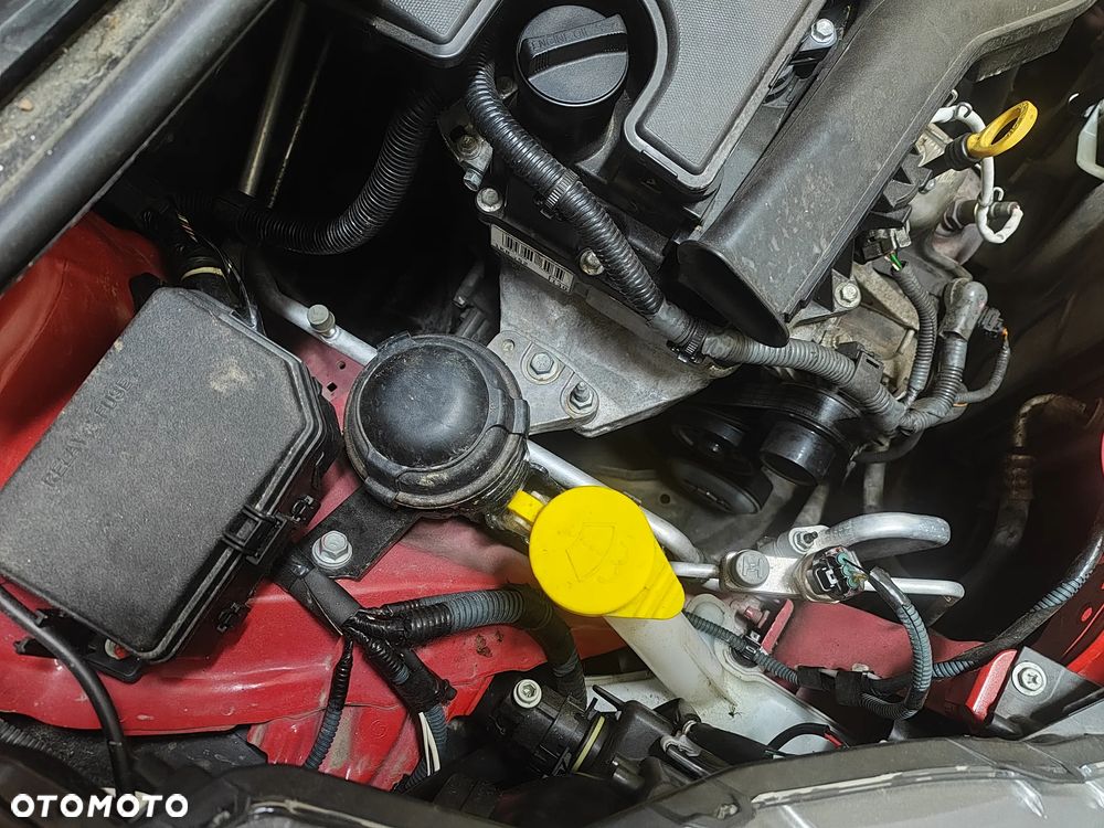 Toyota Yaris 1.0 Premium - 3