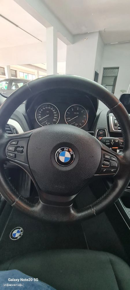 BMW 116 d EfficientDynamics Edition Sport Line - 19