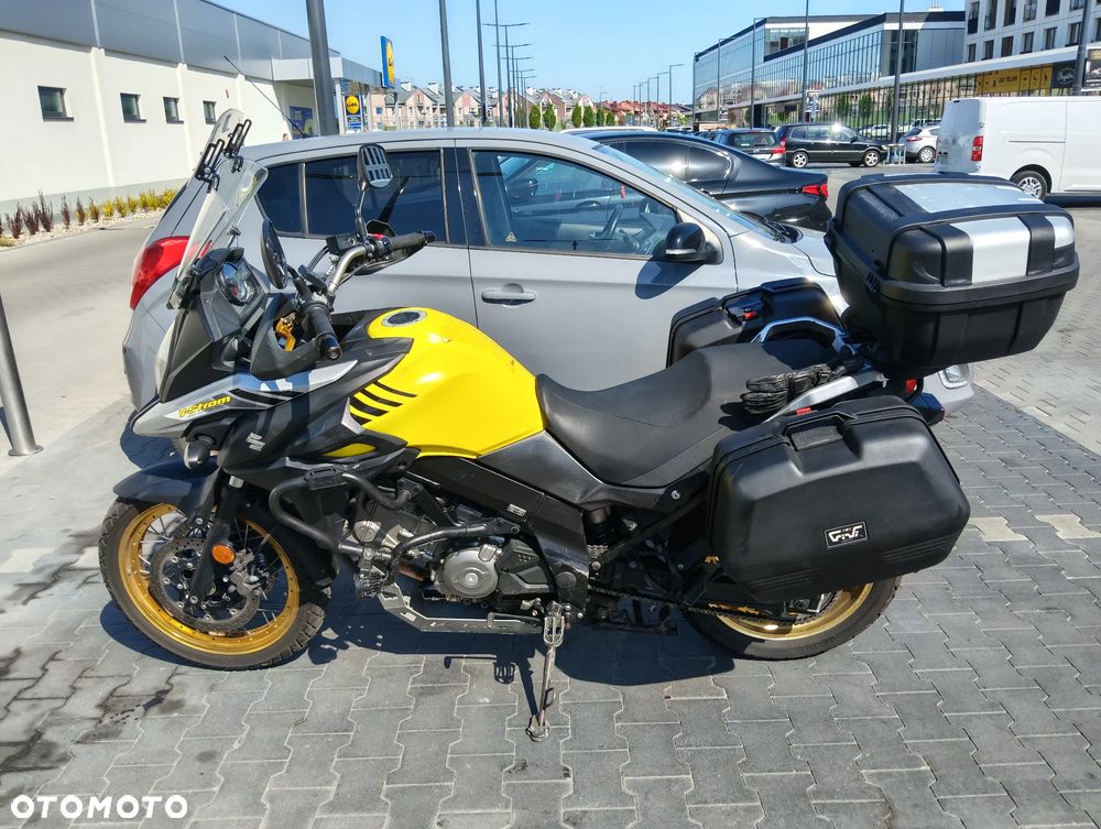 Suzuki V-STROM - 22