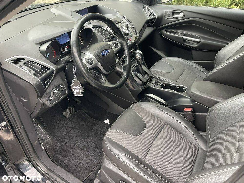Ford Kuga - 18