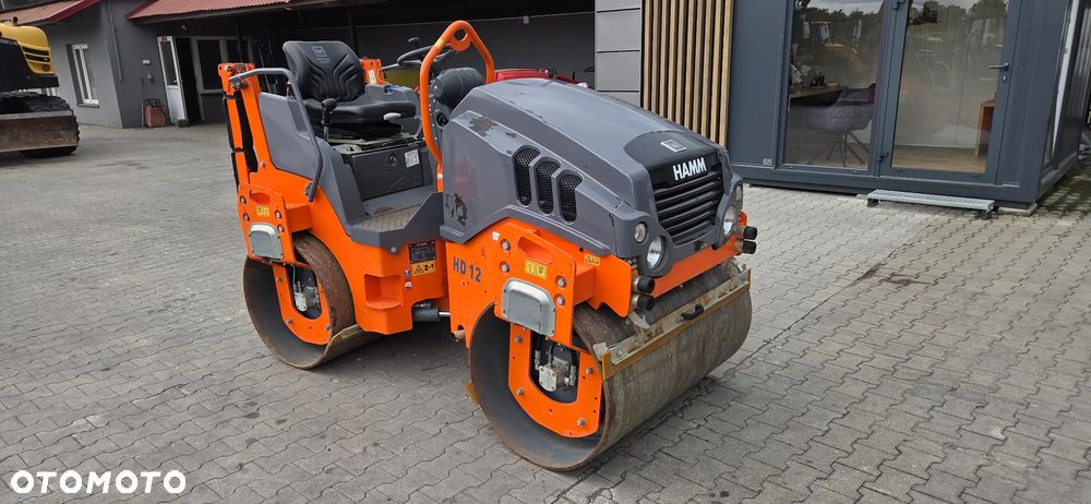 Hamm <<Walec HAMM HD12VV, 2021r, tylko 105 MTG! stan jak nowy, z Niemiec!>> - 2
