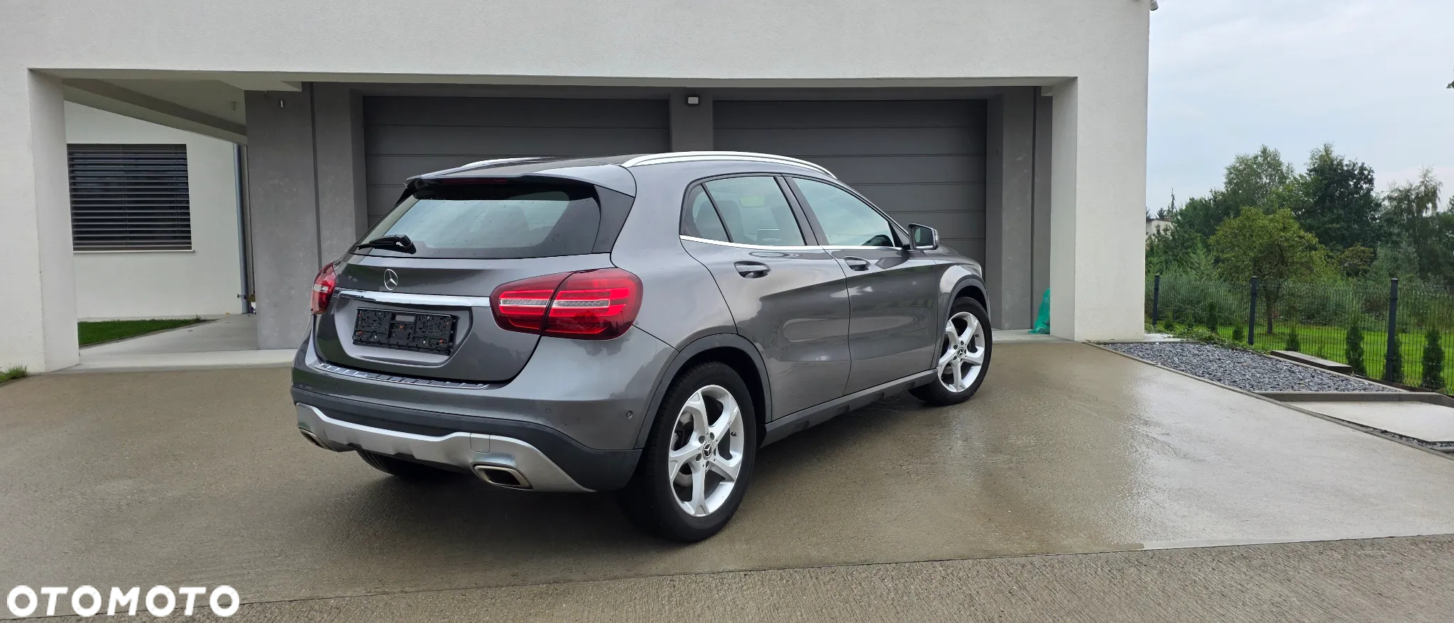 Mercedes-Benz GLA 200 7G-DCT AMG Line - 5