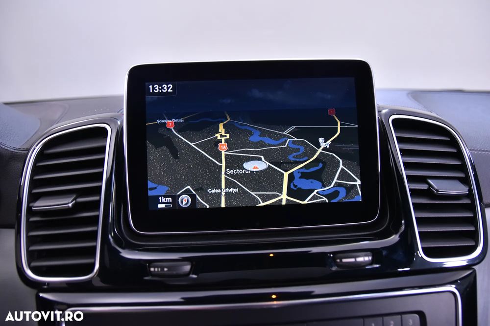 Mercedes-Benz GLE 350 d 4MATIC - 23