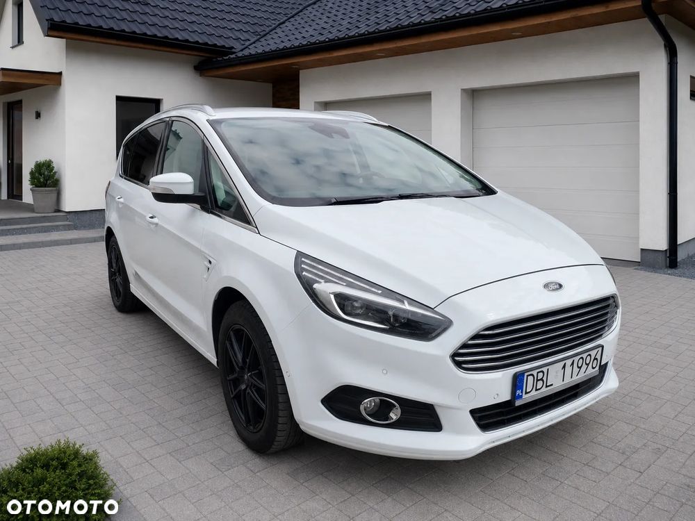 Ford S-Max 2.0 TDCi Titanium PowerShift - 7