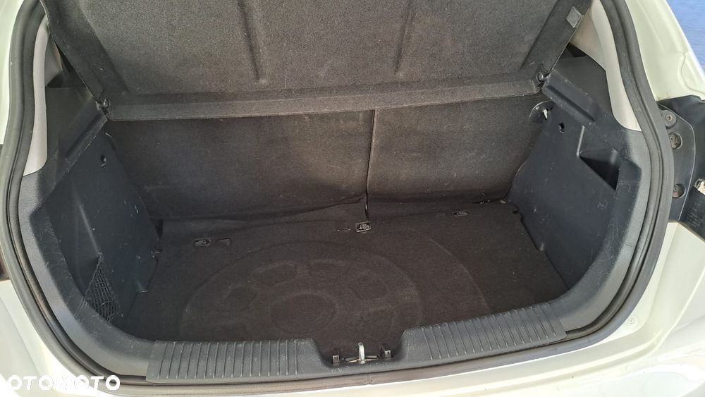 Kia Rio 1.2 Attract - 15