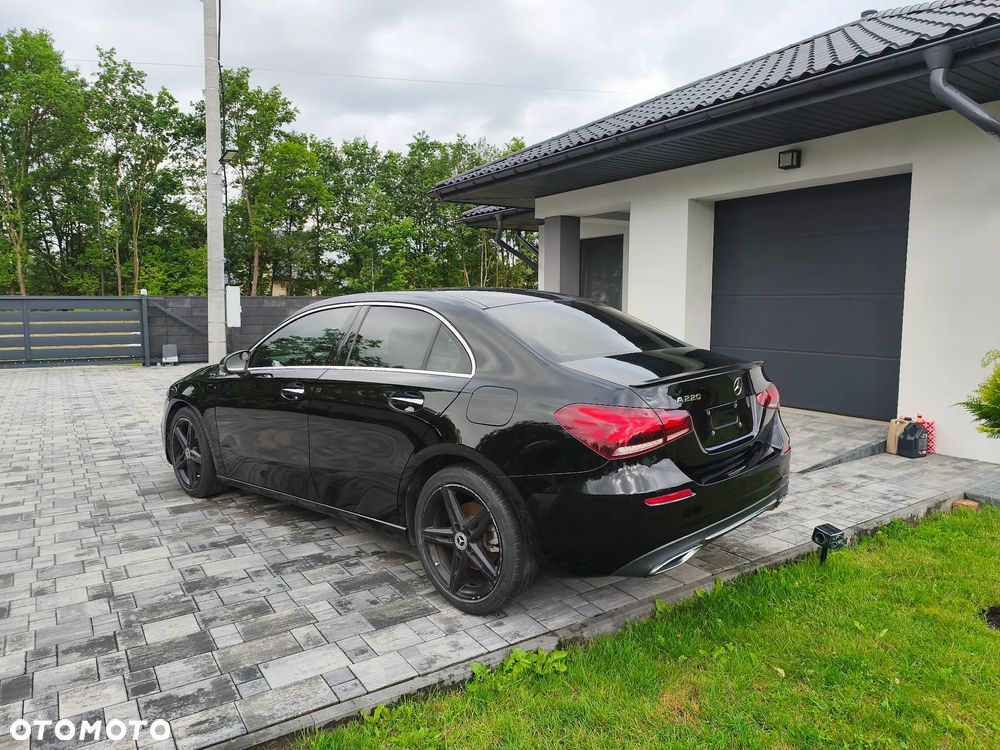 Mercedes-Benz Klasa A 220 7G-DCT AMG Line - 3