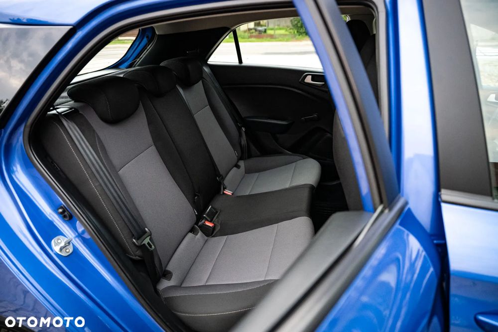 Hyundai i20 - 22