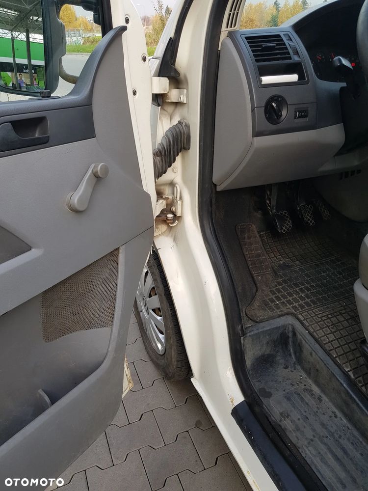 Volkswagen Transporter - 17