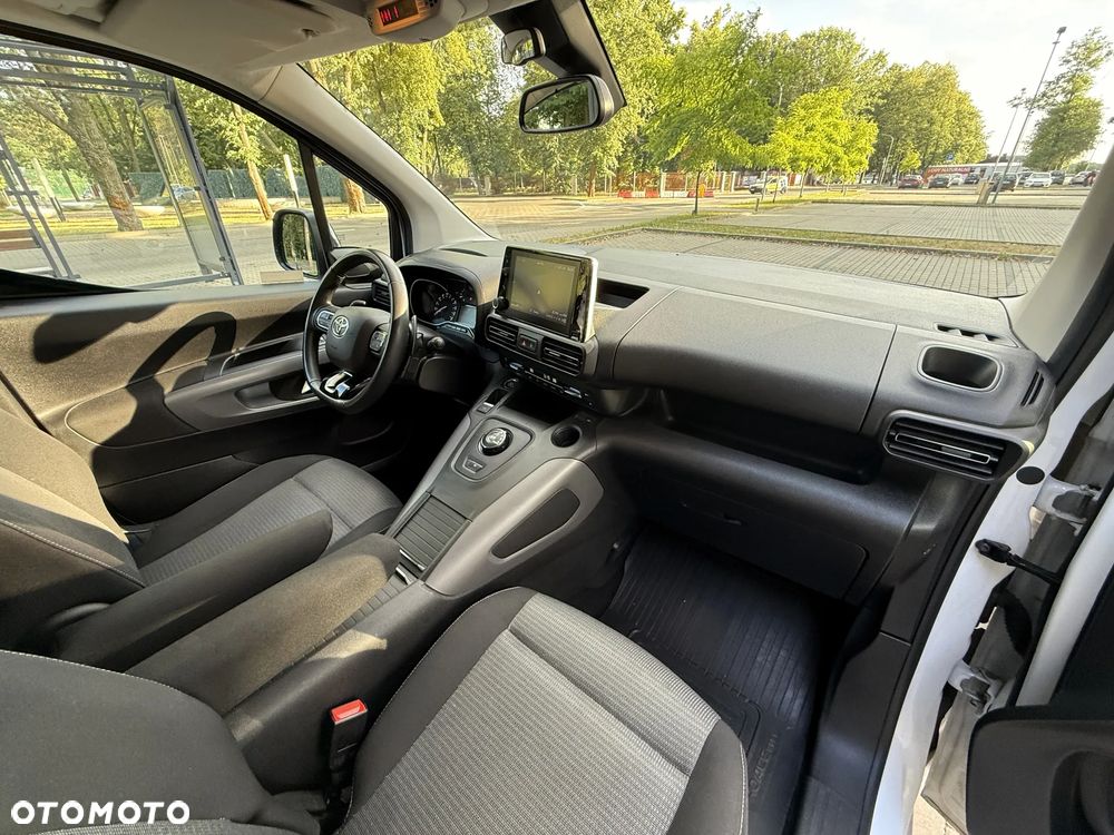 Toyota Proace City Verso Long 1.2 D-4T Family - 31