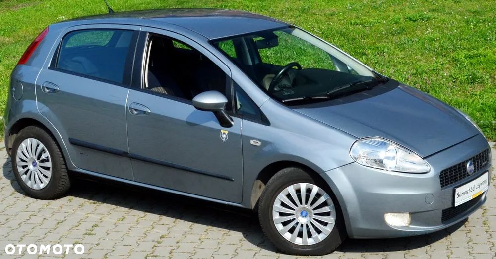 Fiat Grande Punto - 4