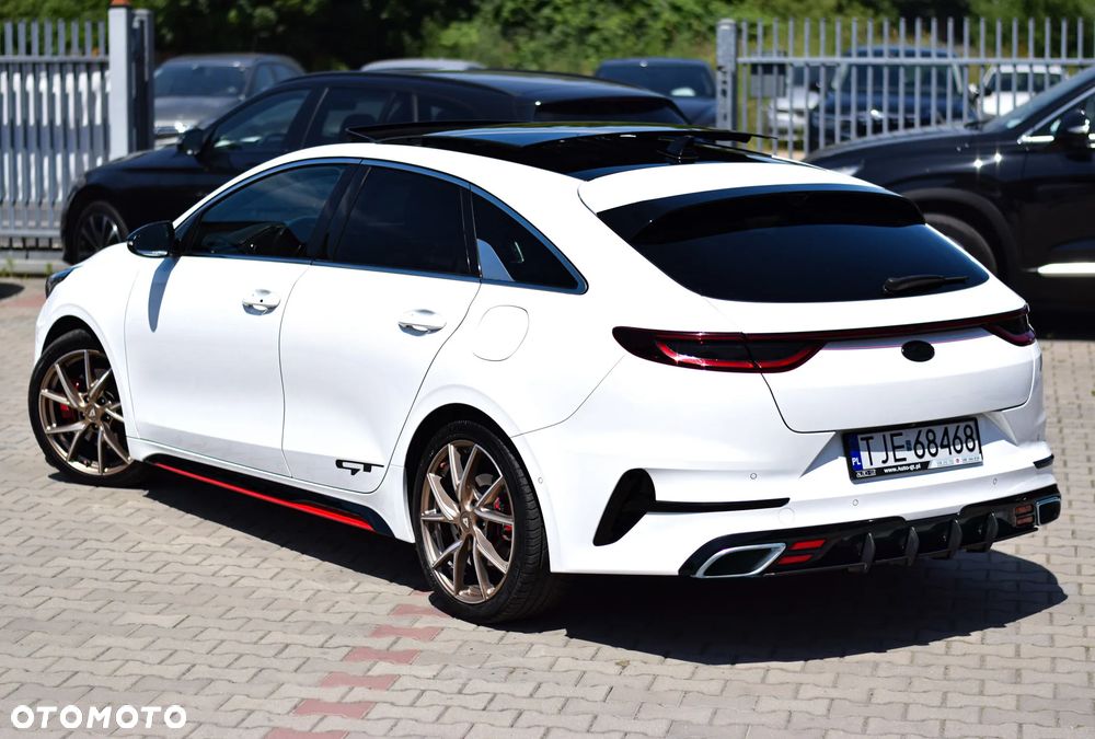 Kia ProCeed 1.6 T-GDI GT DCT - 8
