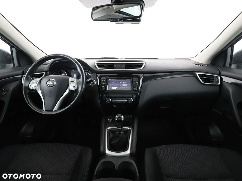 Nissan Qashqai 1.6 dCi 360 S&S - 16