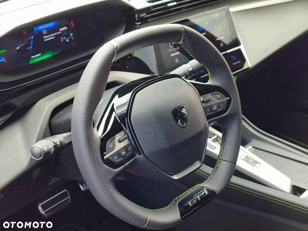 Peugeot 408 - 37