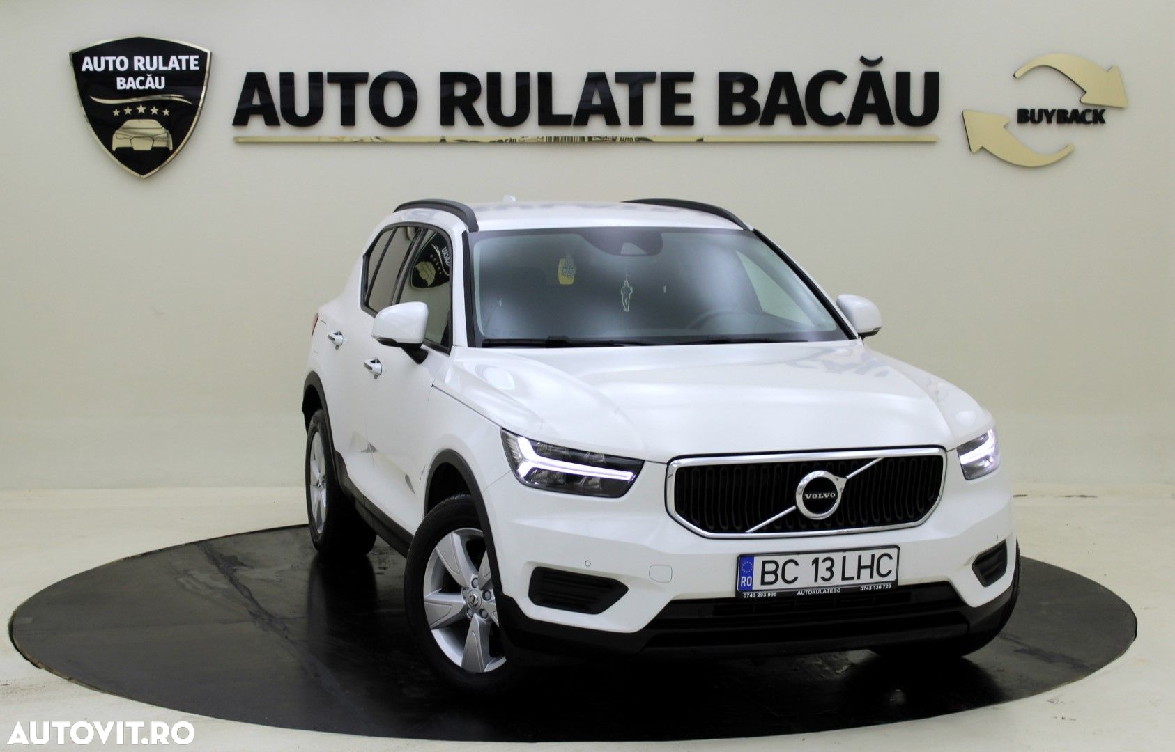 Volvo XC 40 - 3