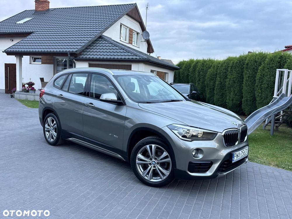 BMW X1 xDrive18d Sport Line - 36