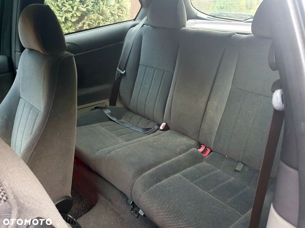 Alfa Romeo 147 - 7