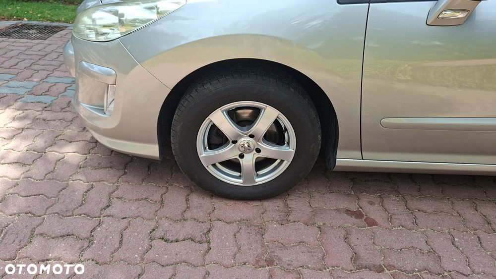Peugeot 308 1.6 HDi Trendy - 11